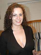 a sexy woman from Cudahy, Wisconsin